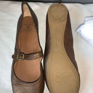 Lucky brand flats